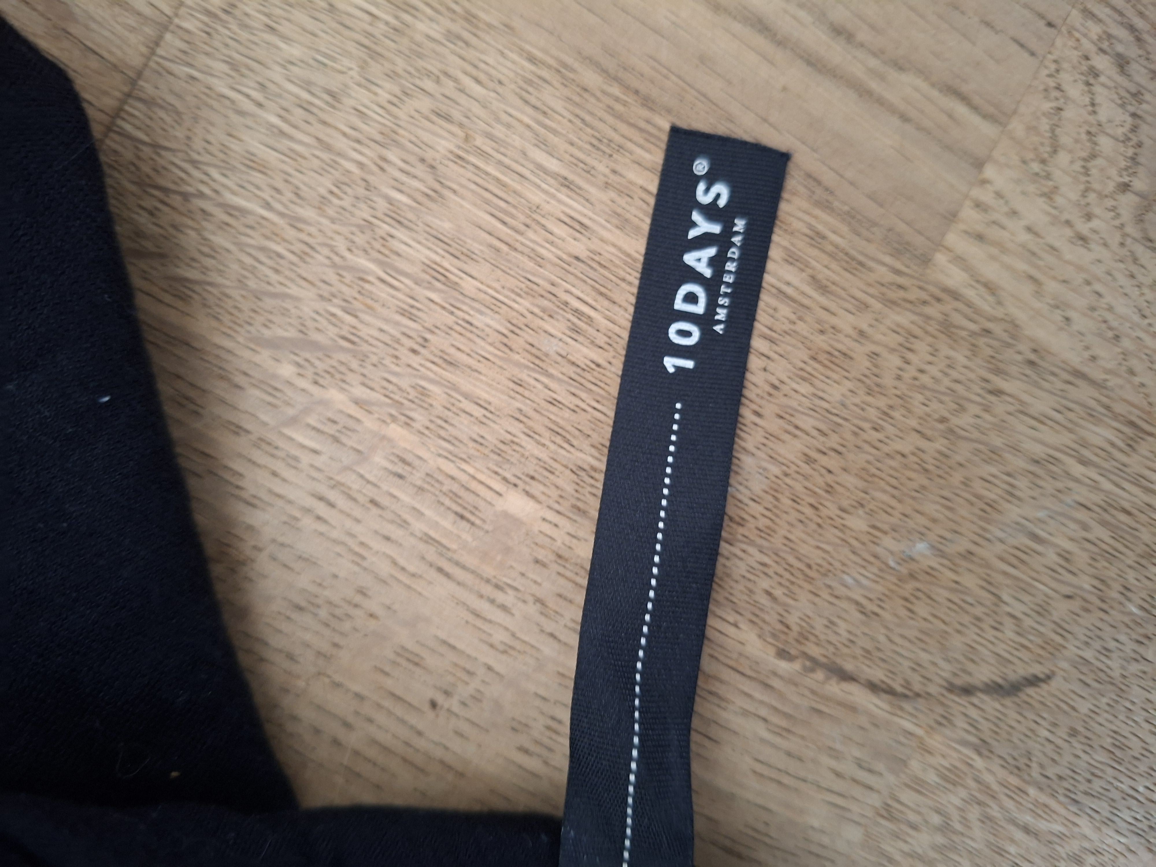 10 Days Amsterdam zwart topje wikkelrug maat M