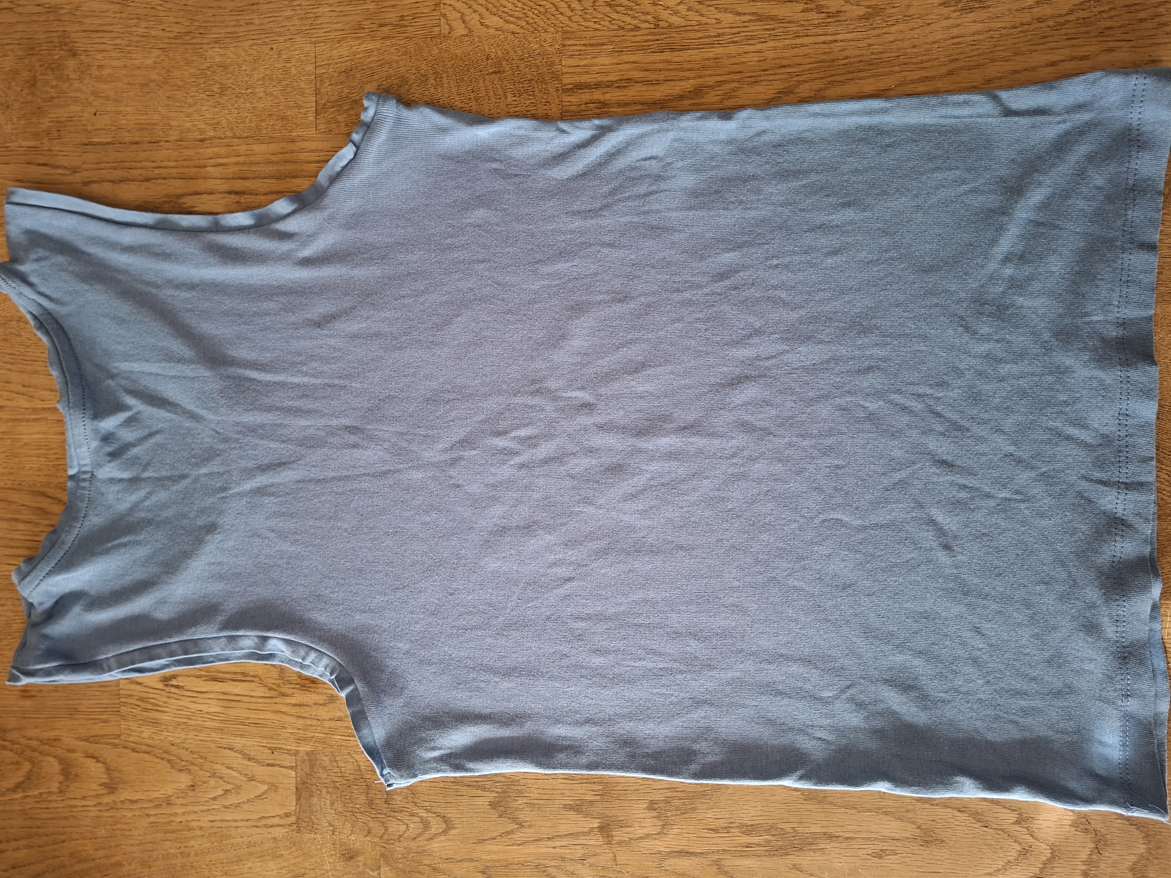 Galeries Lafayette Paris lichtblauw hemdje