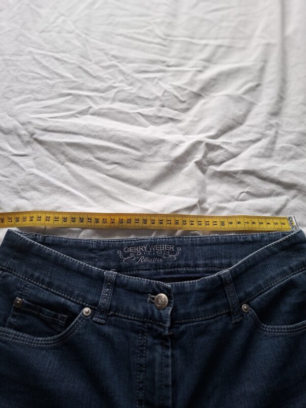 Gerry Weber Edition donkerblauwe spijkerbroek