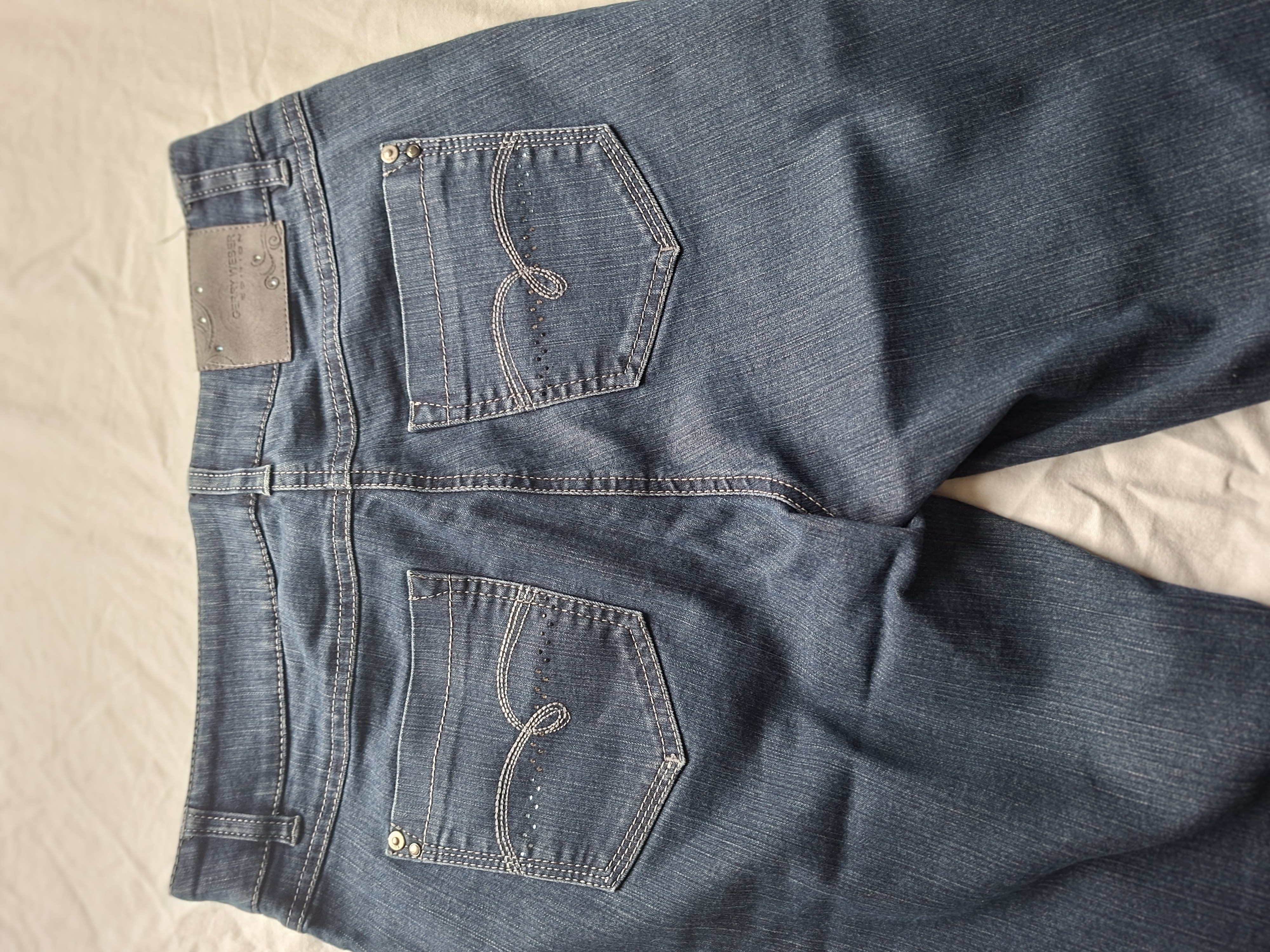 Gerry Weber Edition donkerblauwe spijkerbroek