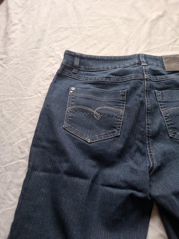 Gerry Weber Edition donkerblauwe spijkerbroek