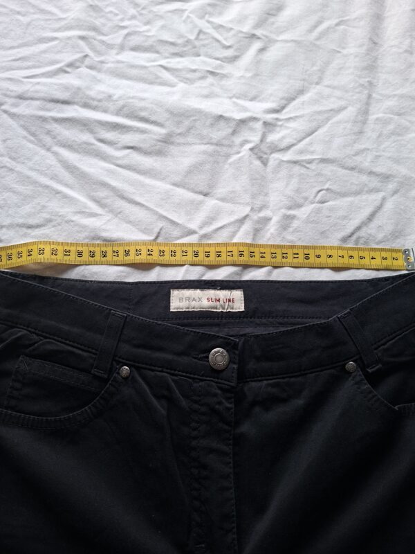 Brax Slim Line zwarte spijkerbroek