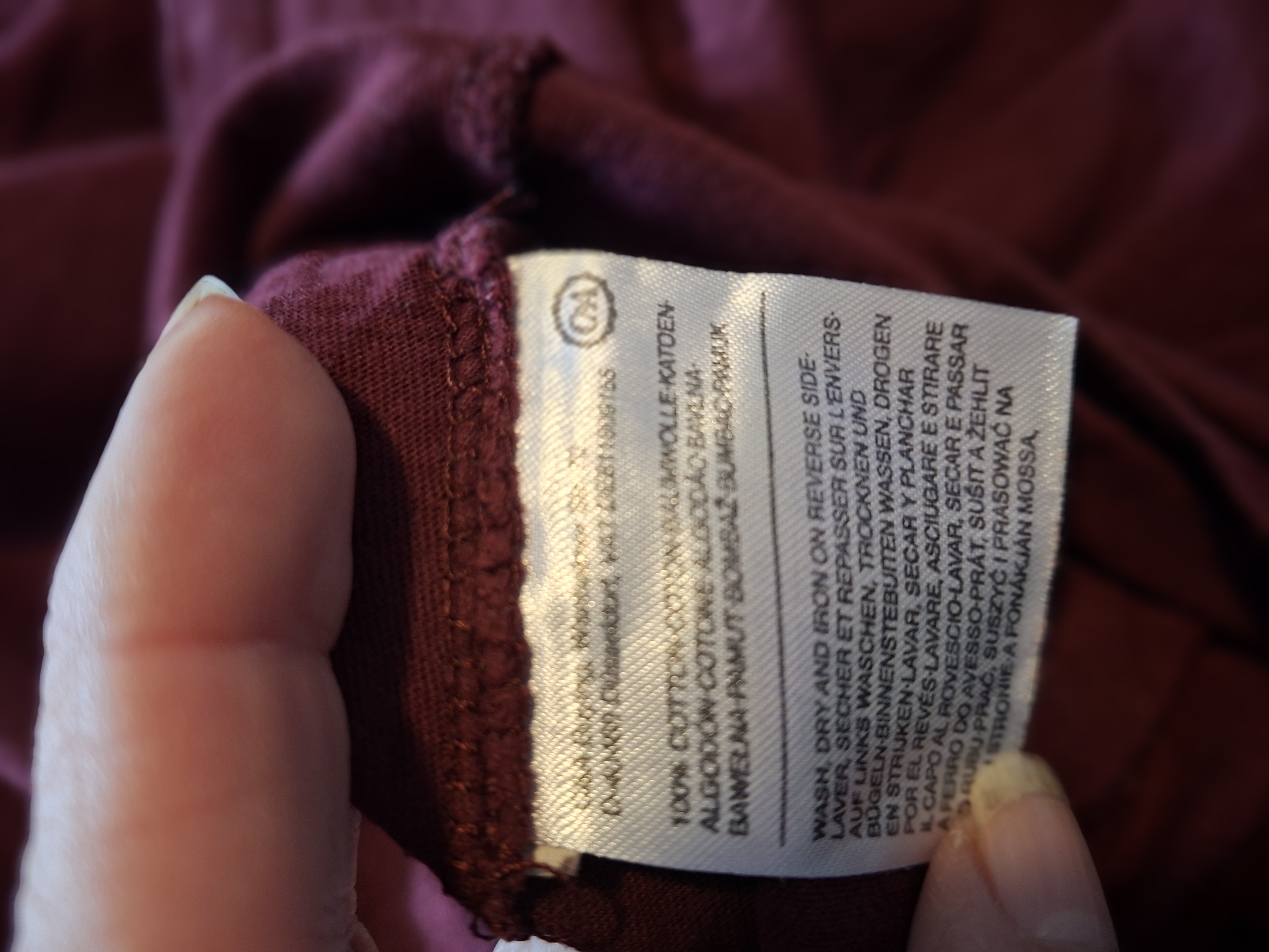 20260403_165033 Clockhouse (C&A) T-shirt met Bloemen Borduurwerk