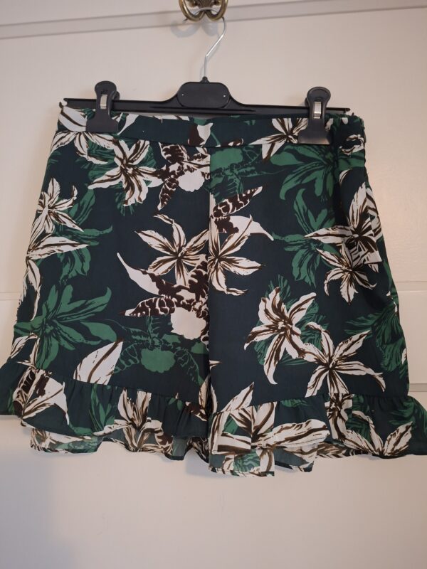 Mango Korte Broek met Tropische Print - Maat M