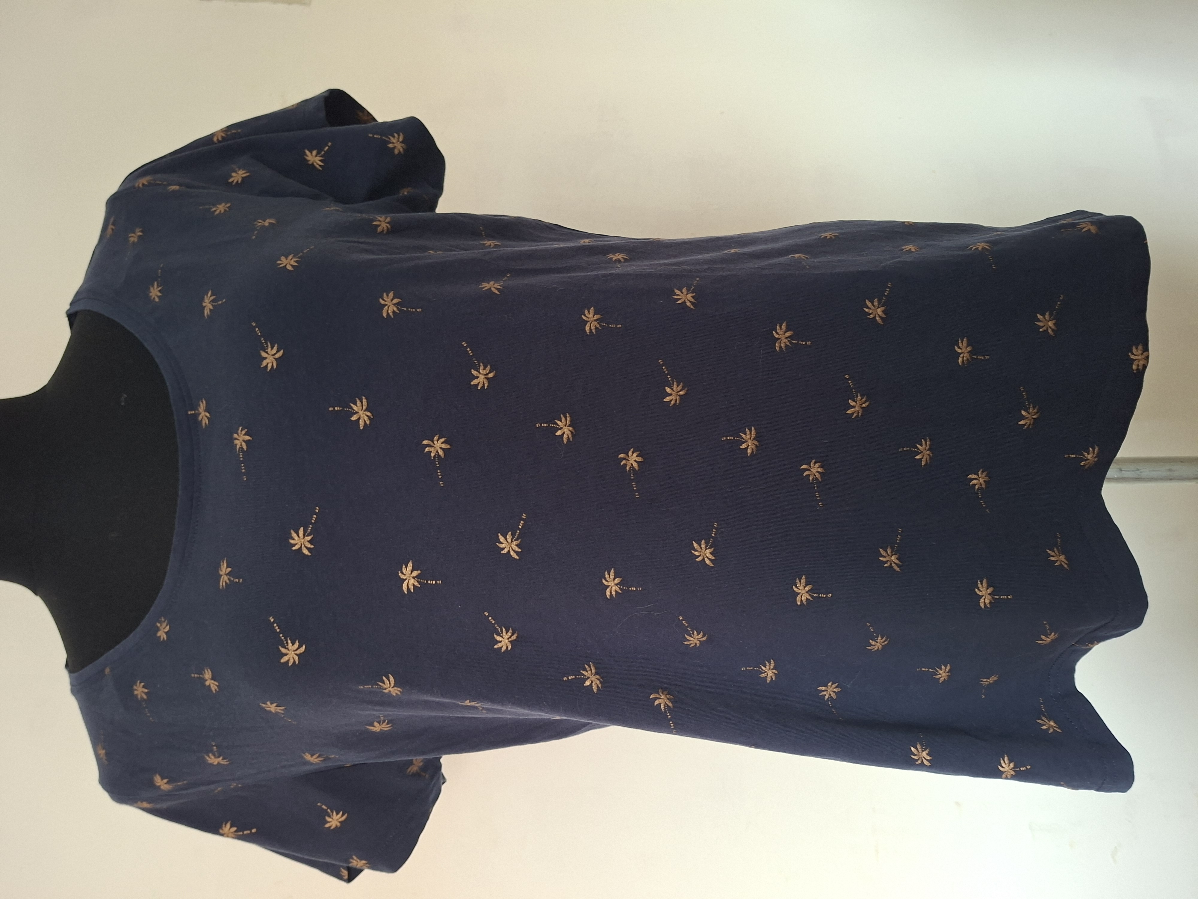 20260404_131533 Zeeman t-shirt met palmbomen print