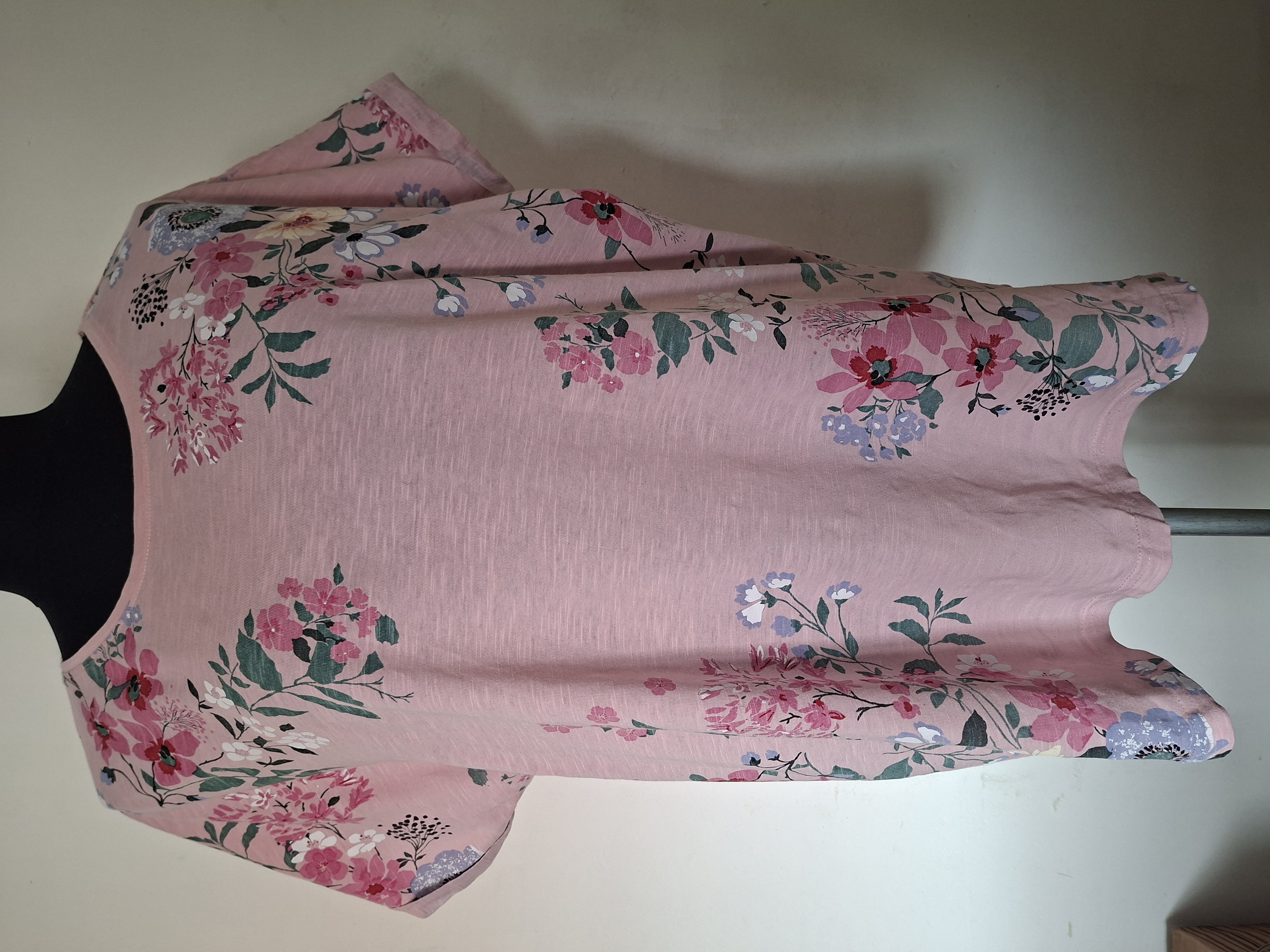 Janet & Joyce T-shirt met bloemenprint