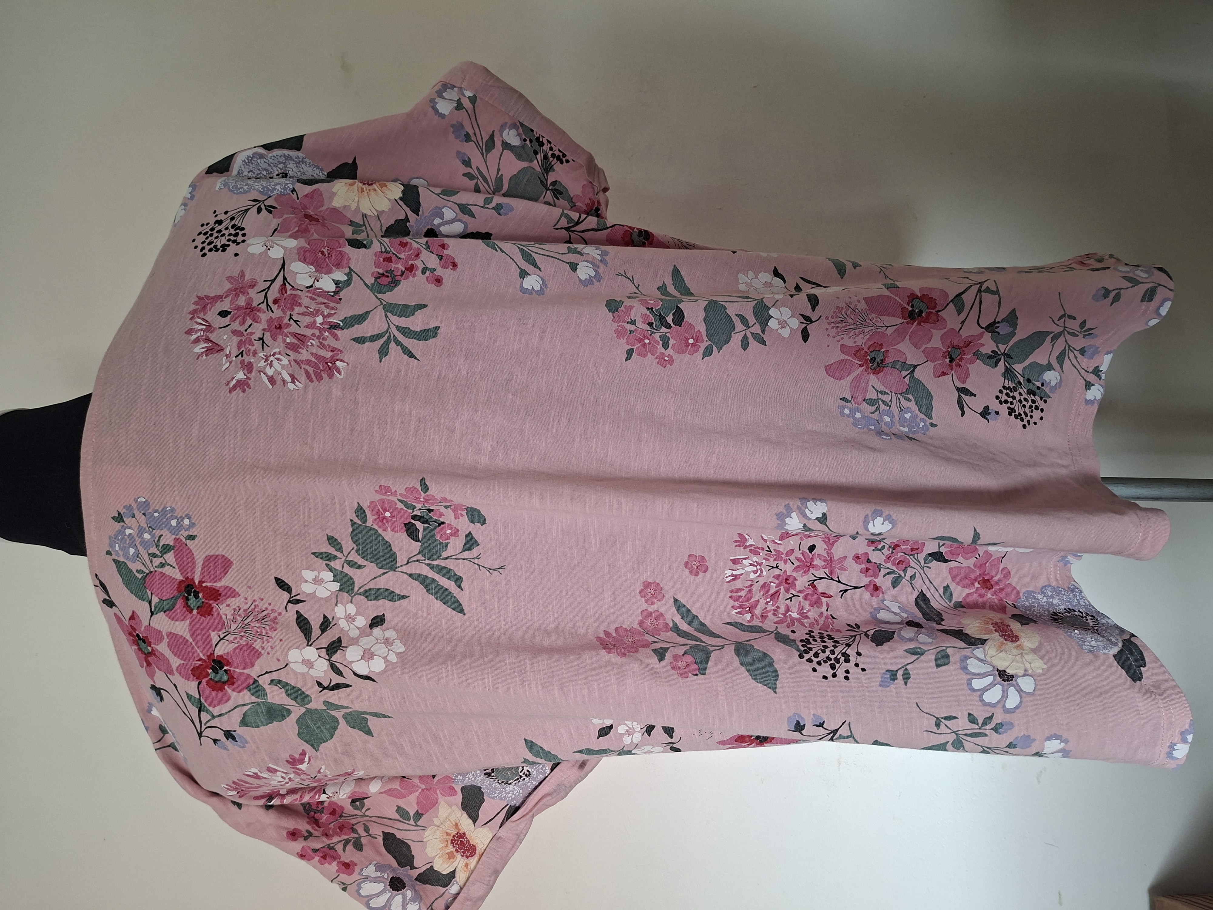 Janet & Joyce T-shirt met bloemenprint