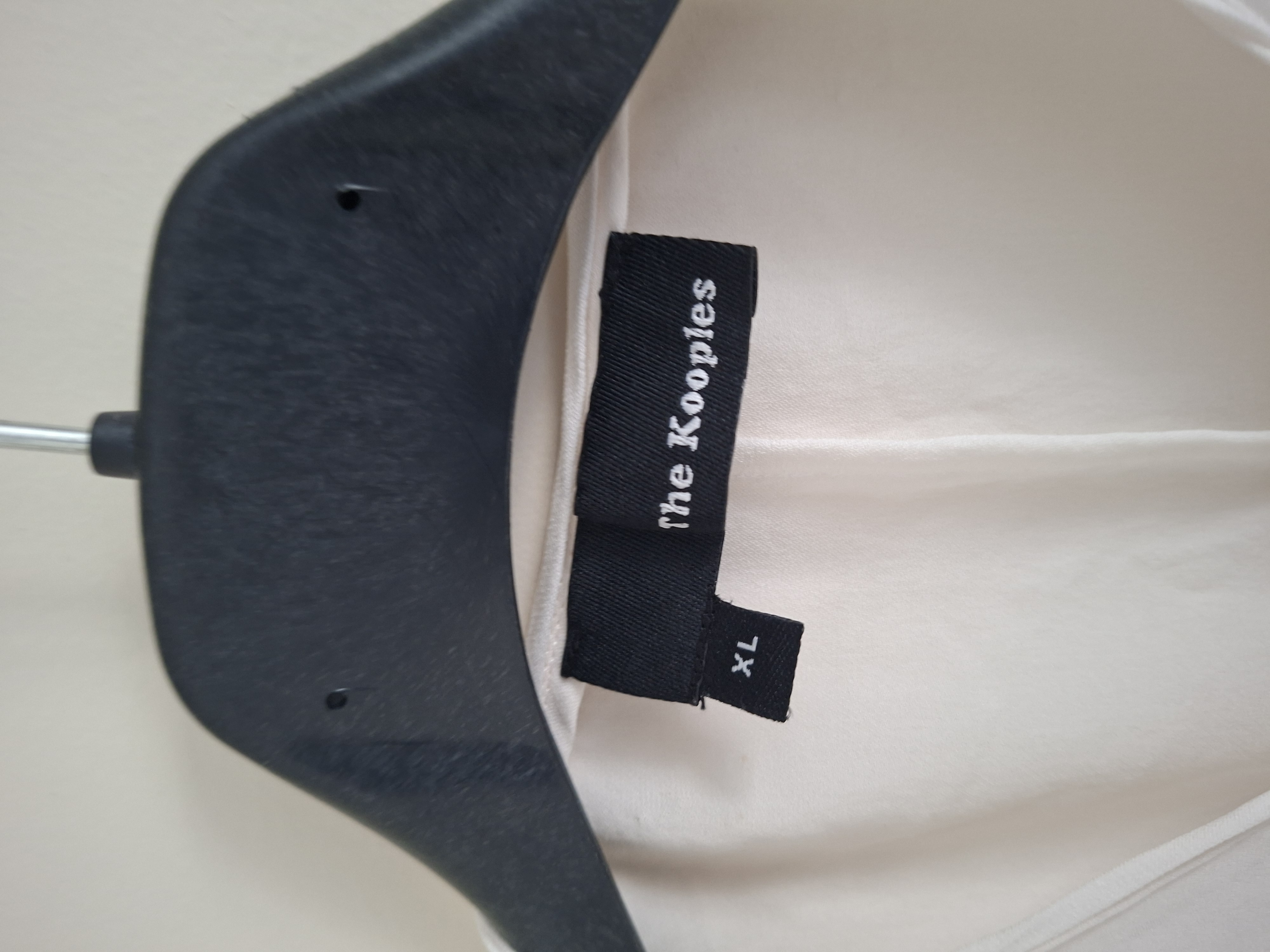 The Kooples mouwloos blouse wit met rits