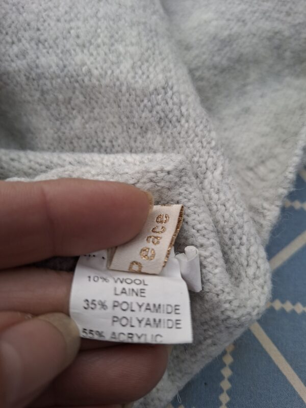 Peace & Love trui crème met openrug en strikken