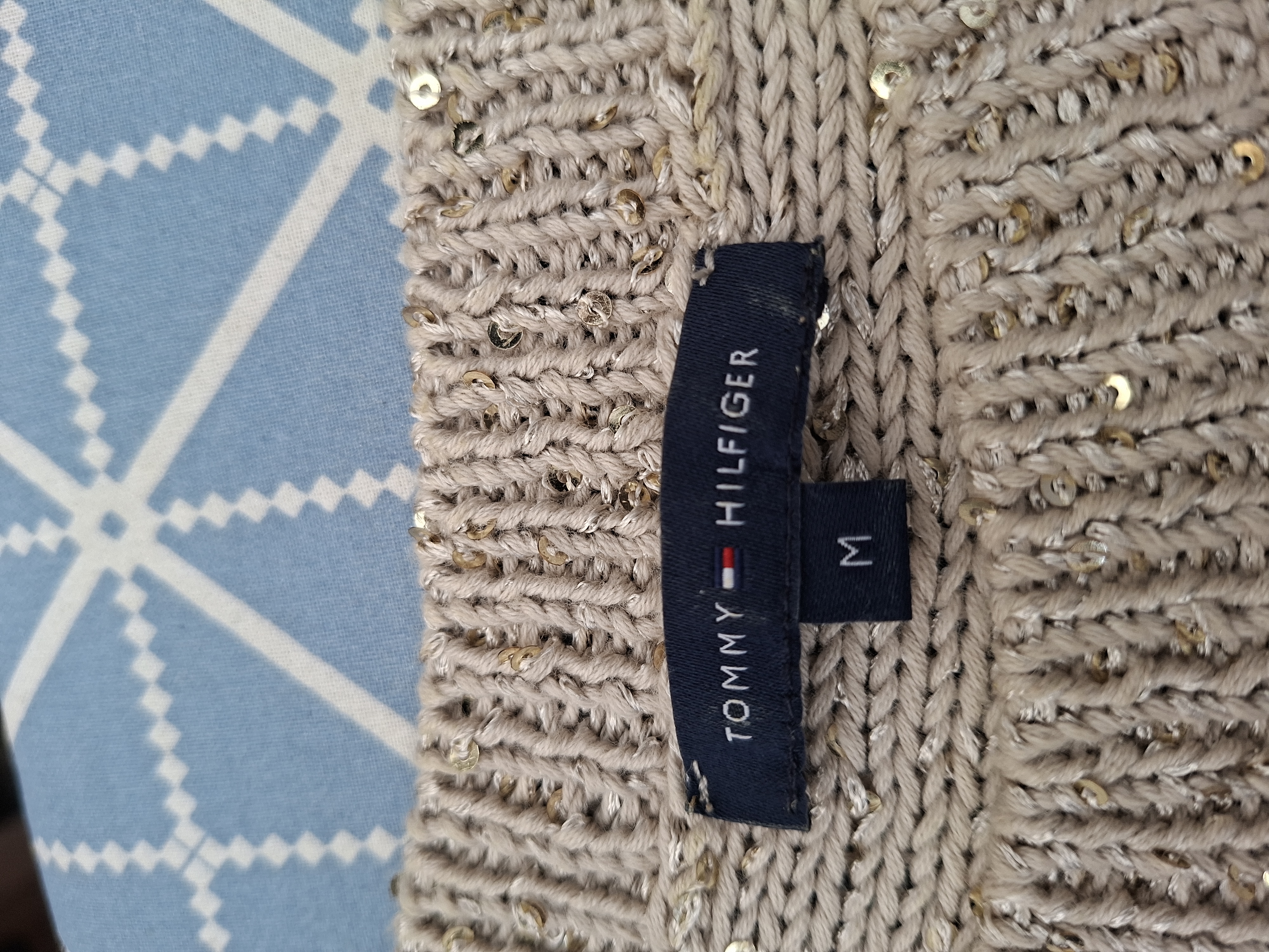 Tommy Hilfiger gebreide trui beige met zilveren lovertjes