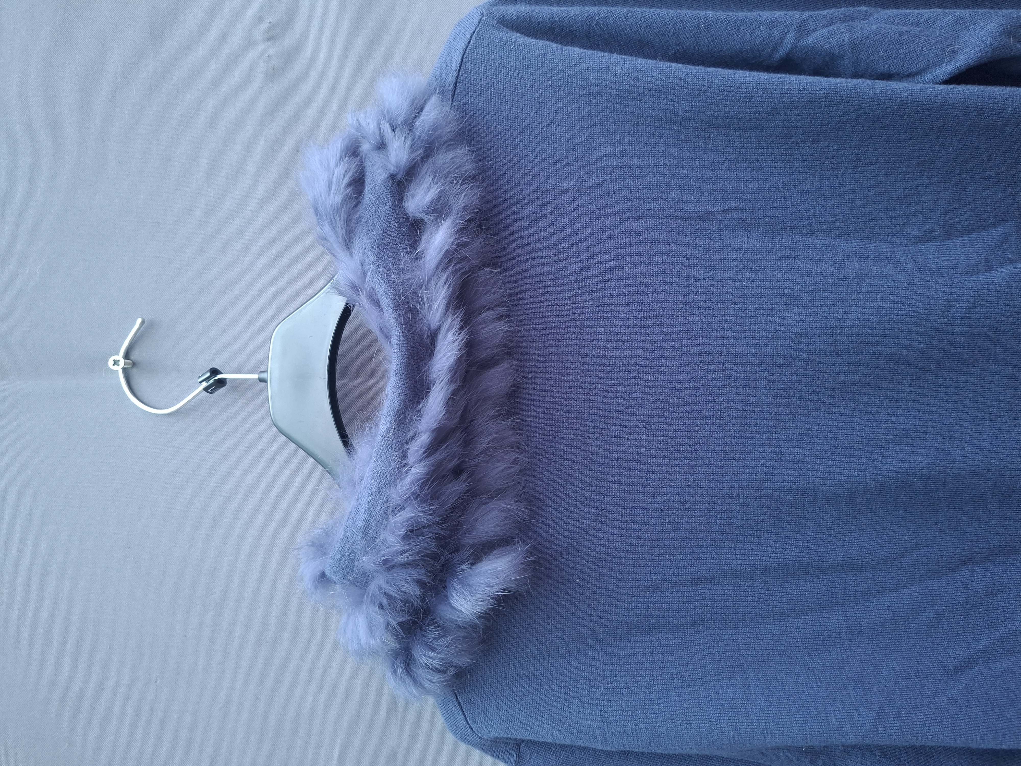 Petrolblauwe trui met afneembare kraag