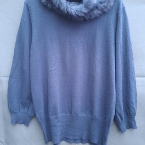 Petrolblauwe trui met afneembare kraag