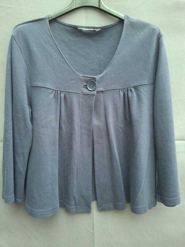 Donkerblauwe jersey top met V-hals en decoratieve knoop