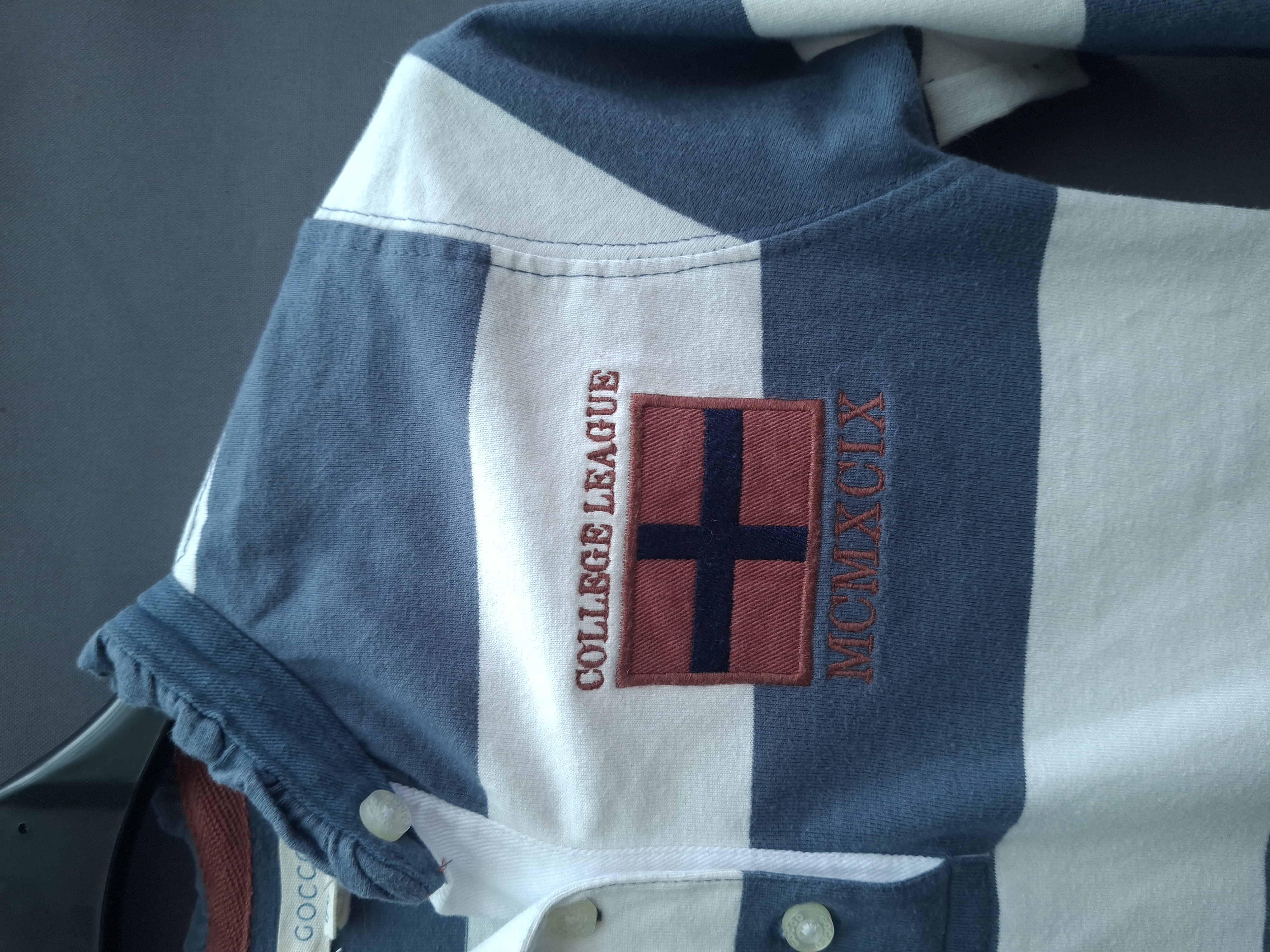 Gocco meisjesjurk rugby stijl met borduurwerk