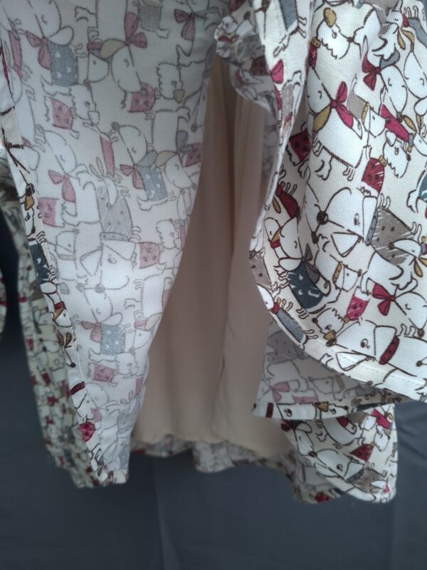 Mayoral meisjesjurk met hondenmotief en ruche schouders