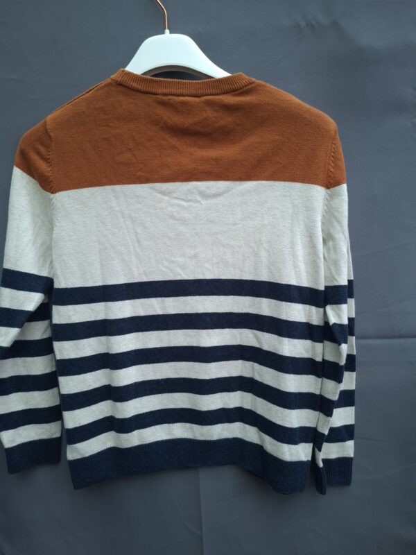 20260409_185951 H&M trui roestbruin/ecru gestreept