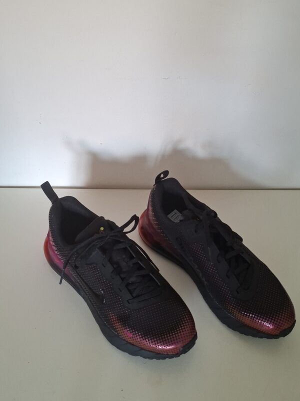 Nike Air Max sneakers zwart met roze-rood verloop