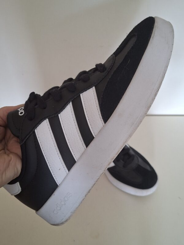 Adidas VL Court sneakers zwart met witte strepen