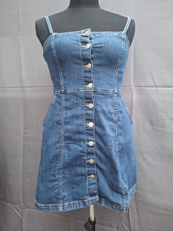 H&M Divided denim minijurk blauw met knoopsluiting