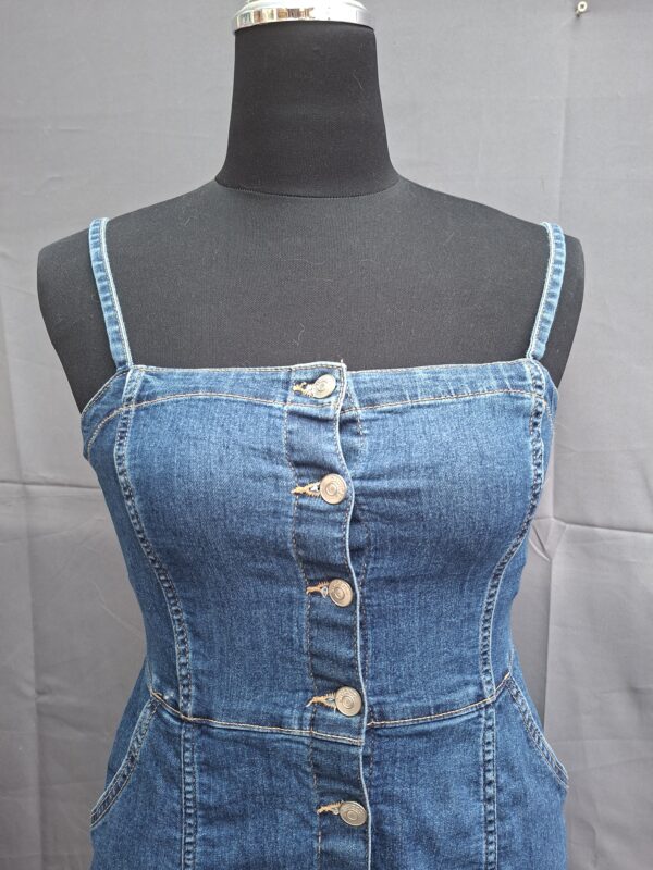 H&M Divided denim minijurk blauw met knoopsluiting