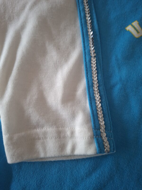 Hao Jiu longsleeve blauw wit "Used Look 19" met pailletten maat 5 nette staat