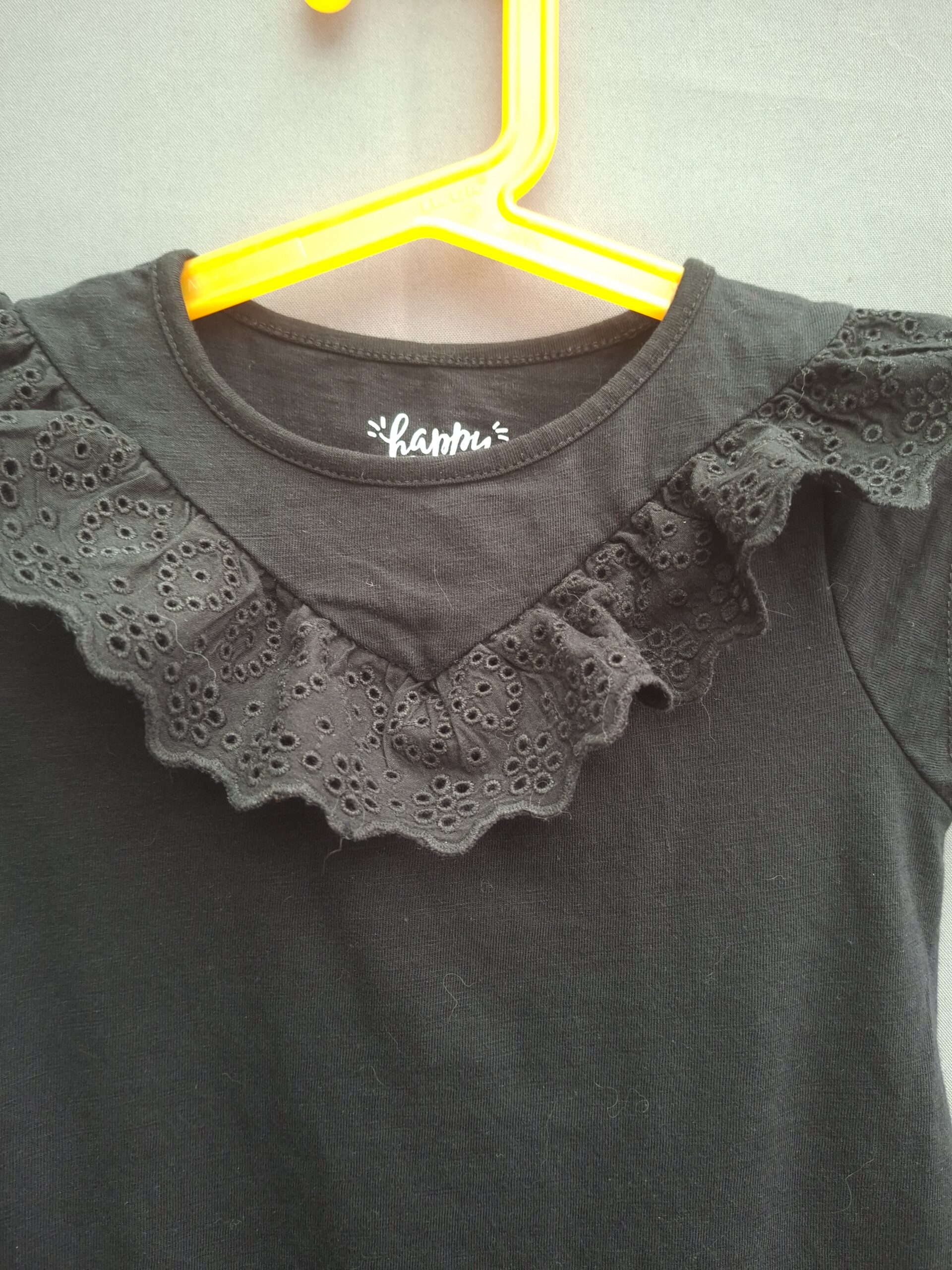 C&A Happy Girls Club jurk zwart broderie maat 104 nette staat