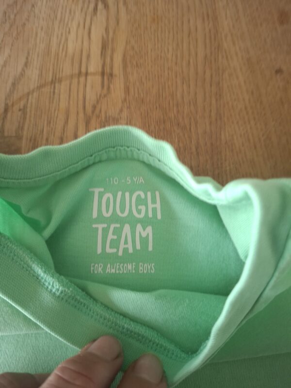 C&A Tough Team t-shirt zacht groen maat 110 nette staat