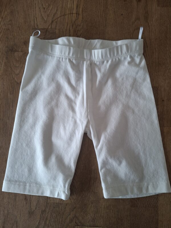 C&A legging wit tot de knie maat 104 nette staat