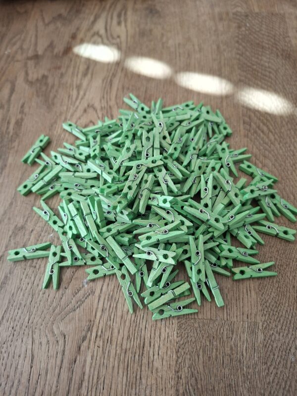 20260328_134534 PaperArt mini knijpertjes groot pakket diverse kleuren