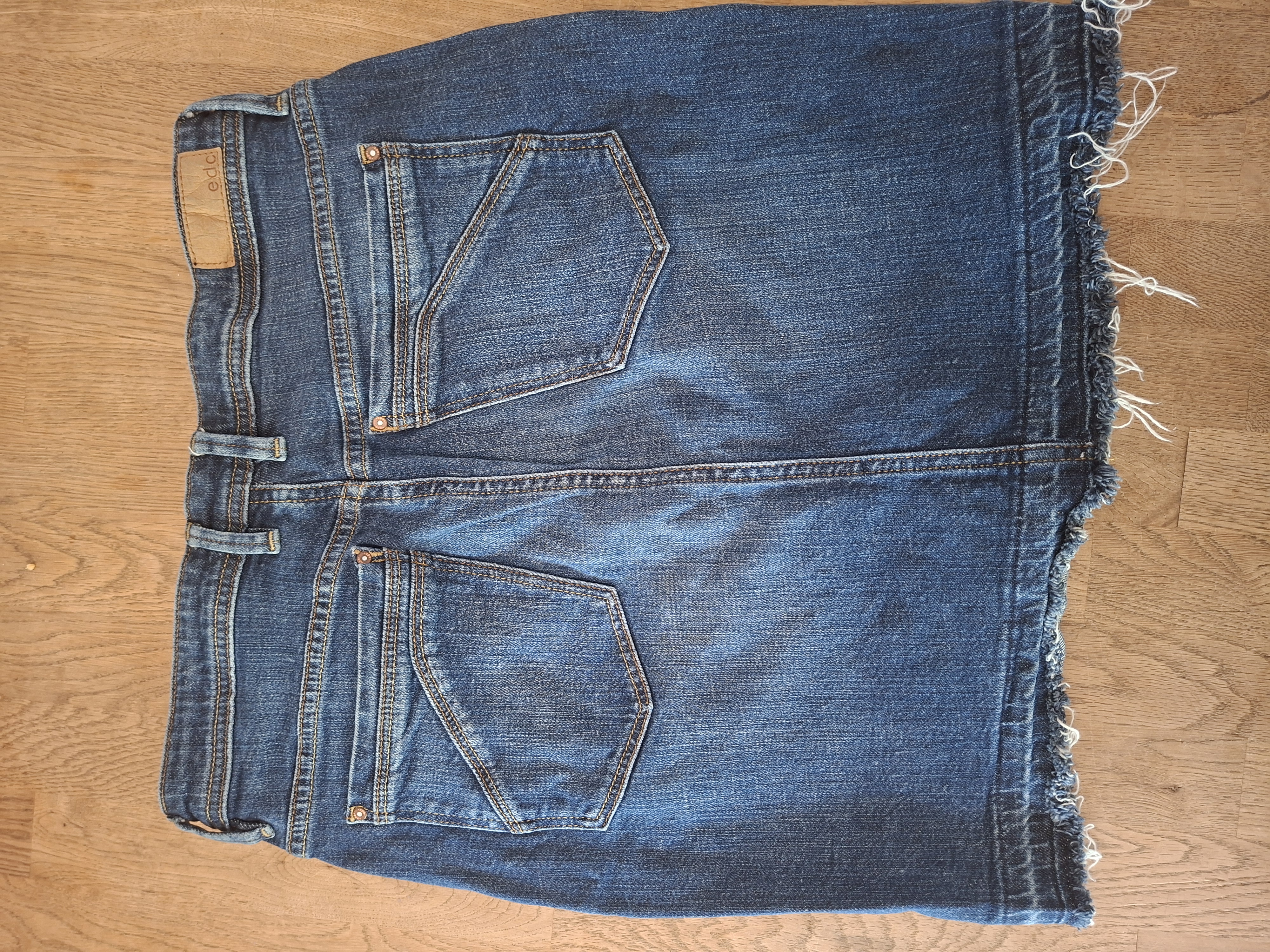 EDC by Esprit denim minirok donkerblauw raw hem maat 34 nette staat