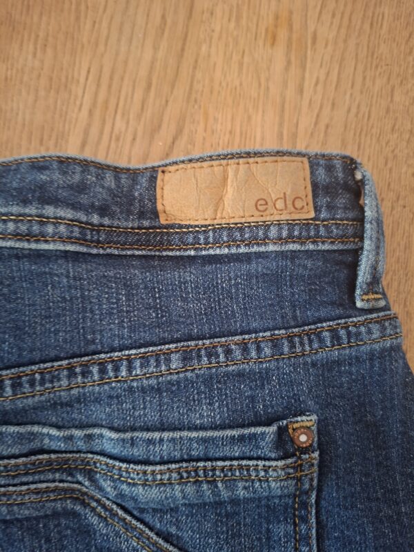 EDC by Esprit denim minirok donkerblauw raw hem maat 34 nette staat