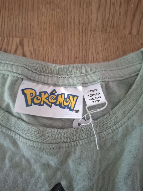 Pokémon longsleeve mintgroen Pikachu maat 128 nette staat