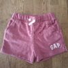 Baby Gap logo short roze raspberry maat 104 nette staat