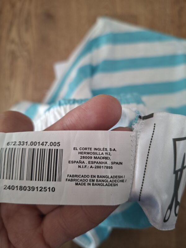 20260502_115704 El Corte Inglés Kids crop top turquoise gestreept palmboom maat 110 nette staat