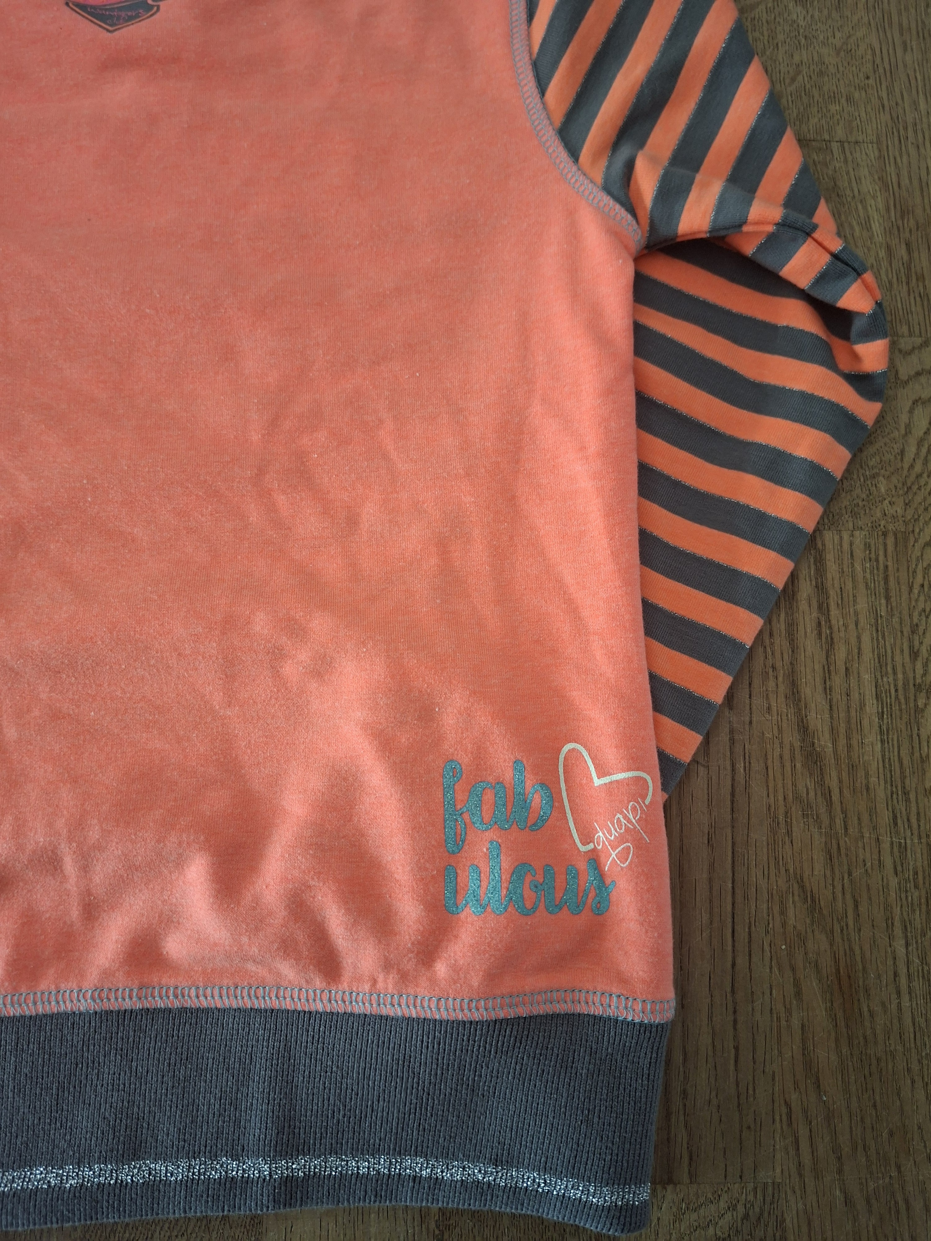 Quapi Girls sweater oranje grijs gestreept "Have Fun" pailletten maat 110/116 nette staat