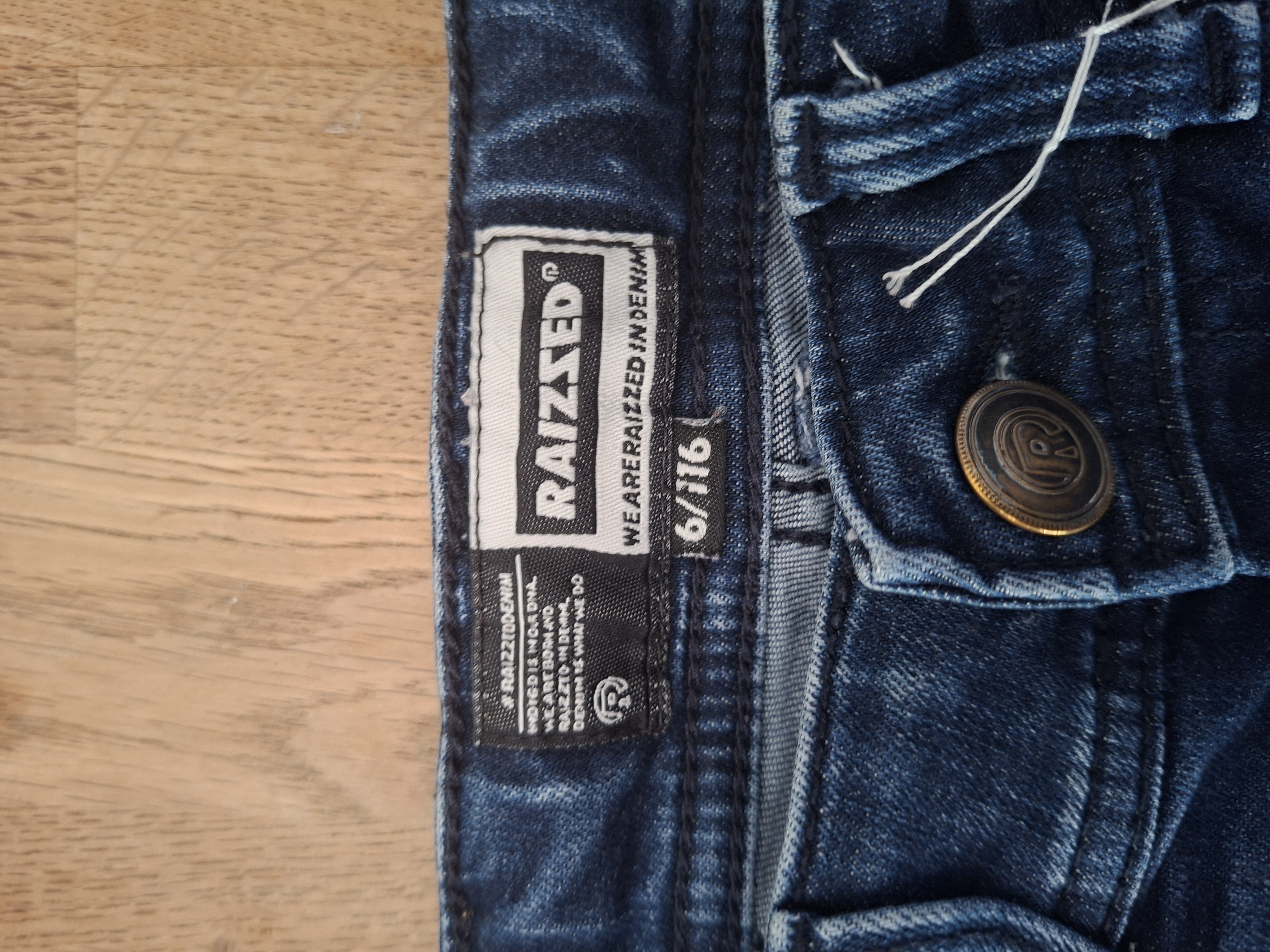 Raizzed Oregon denim short donkerblauw maat 116 nette staat