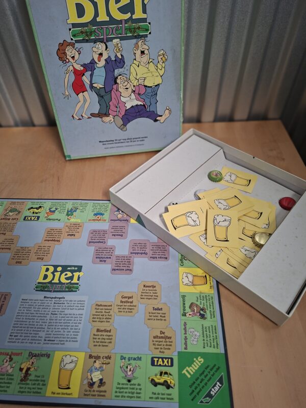 Het beruchte Biersspel bordspel Miko compleet nette staat