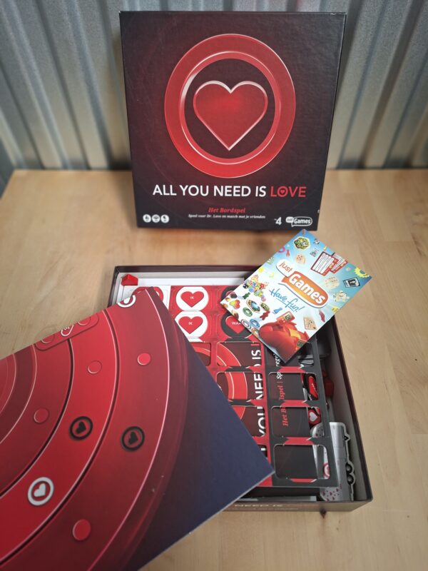 All You Need Is Love het bordspel Just Games RTL4 compleet nette staat