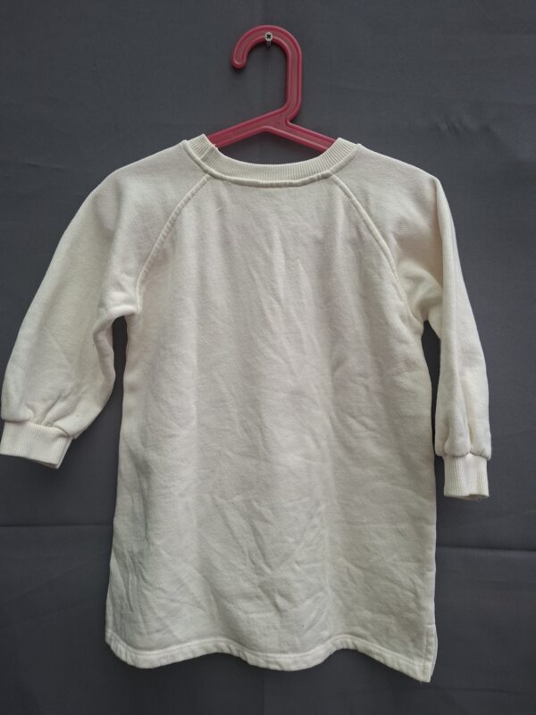20260503_091115_001 Zara Disney Minnie Mouse sweatjurk ecru maat 98 nette staat