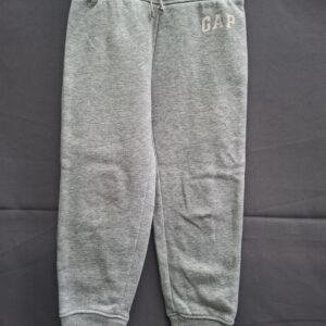 20260503_092033 Baby Gap jogger grijs maat 104 nette staat