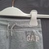 20260503_092035 Baby Gap jogger grijs maat 104 nette staat