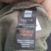 20260503_093245 HEMA joggingbroek khaki groen zijstreep glitter maat 110/116