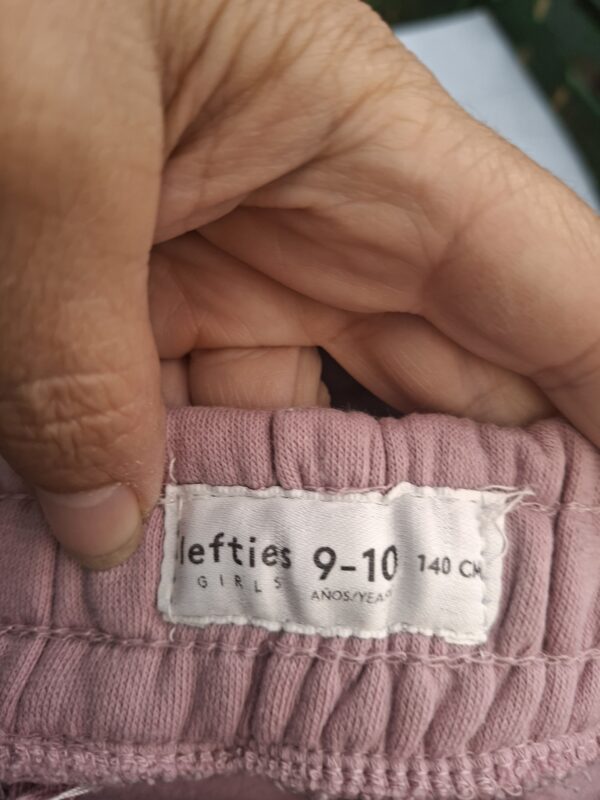 20260503_094112 Lefties joggingbroek maat 140