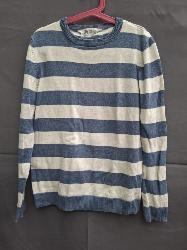 20260503_094726 H&M trui maat 134/140