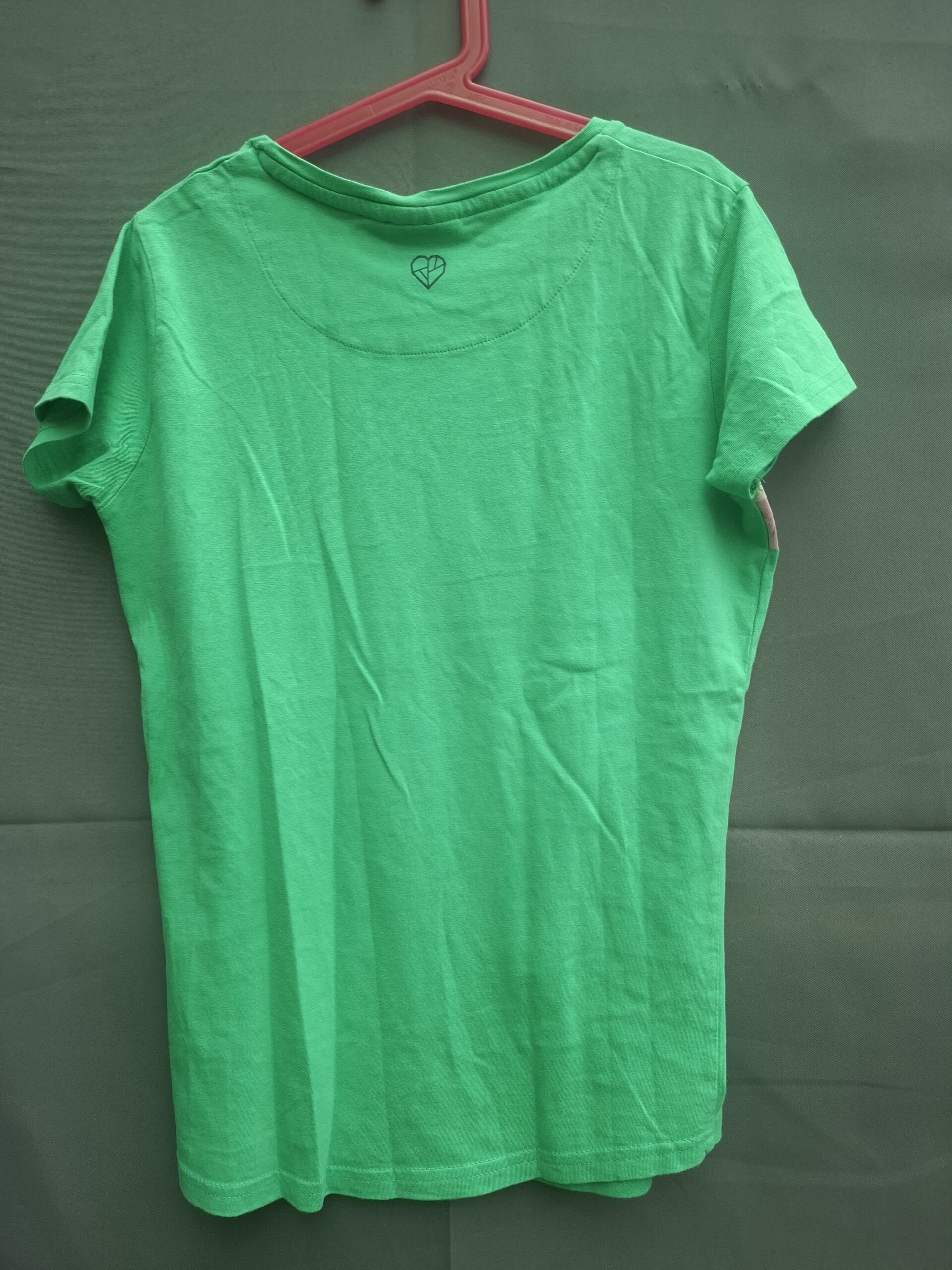 20260503_095941 D-Zine T-shirt maat 164