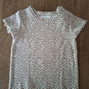Zara ecru shirtje met luipaardprint maat 98