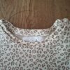 20260505_182257 Zara ecru shirtje met luipaardprint maat 98