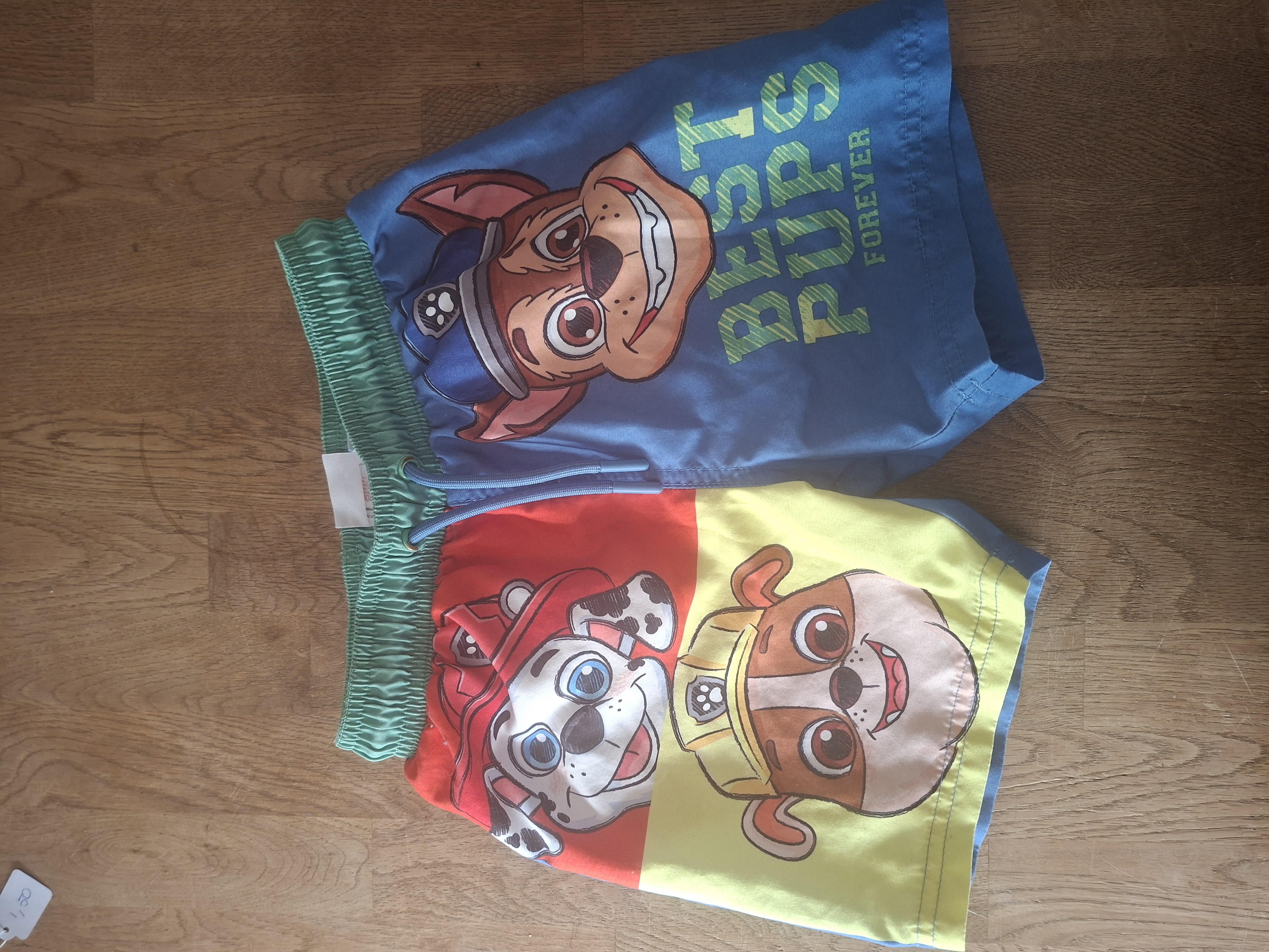 Paw Patrol kleurrijke zwembroek maat 110