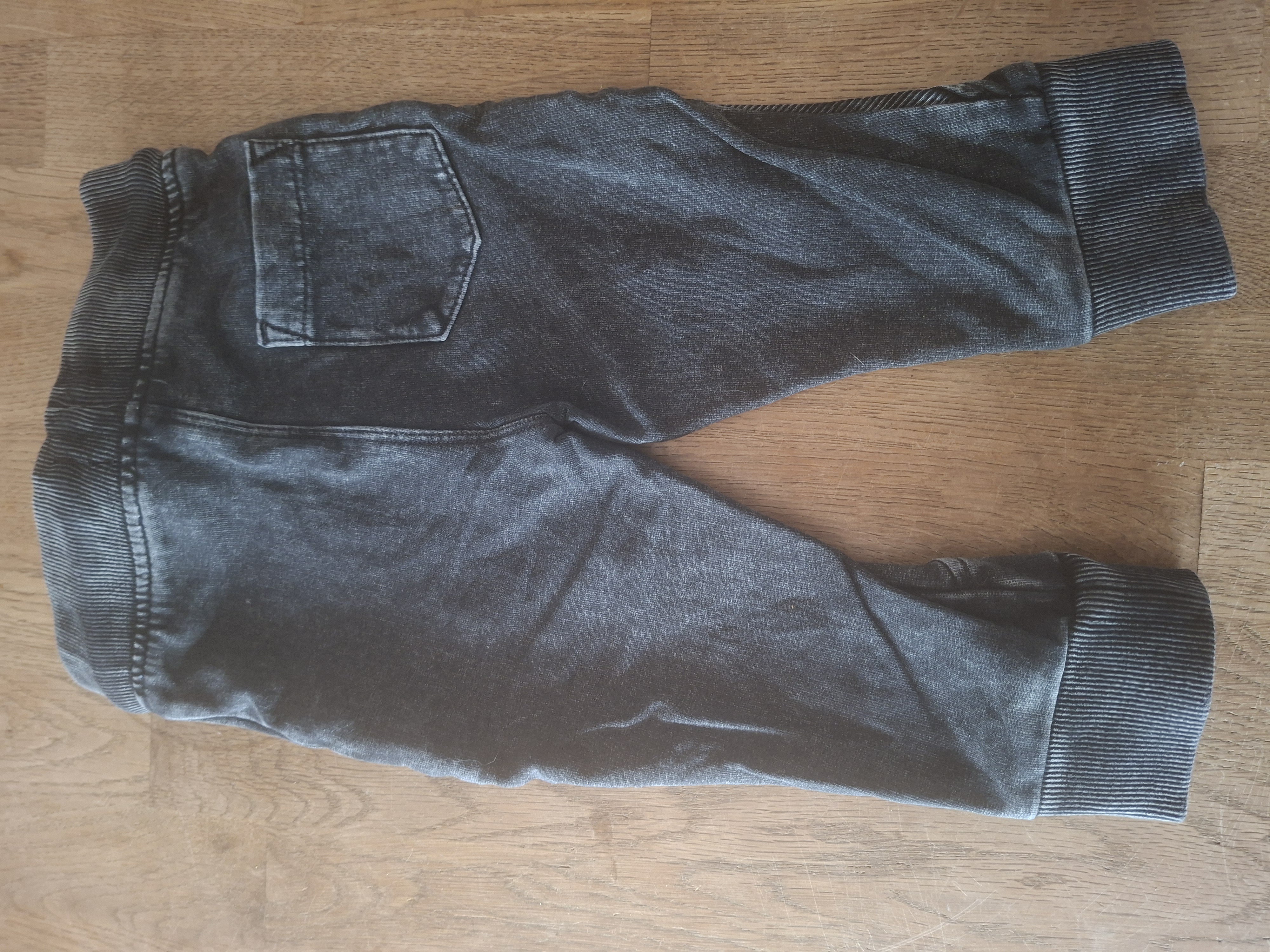 Flinq joggingbroek donkergrijs maat 68 (6 mnd)