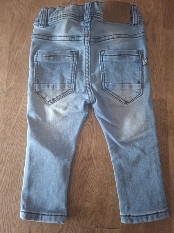 Wibra DNM spijkerbroek slim fit lichtblauw maat 74